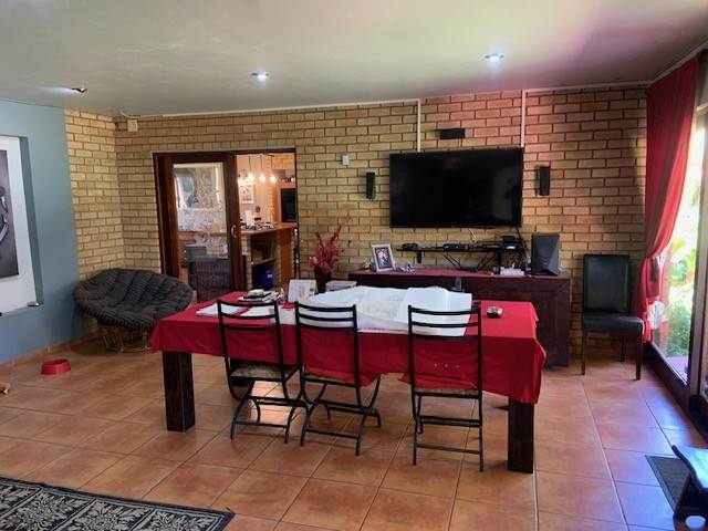 3 Bed House in Grootfontein Estate photo number 15