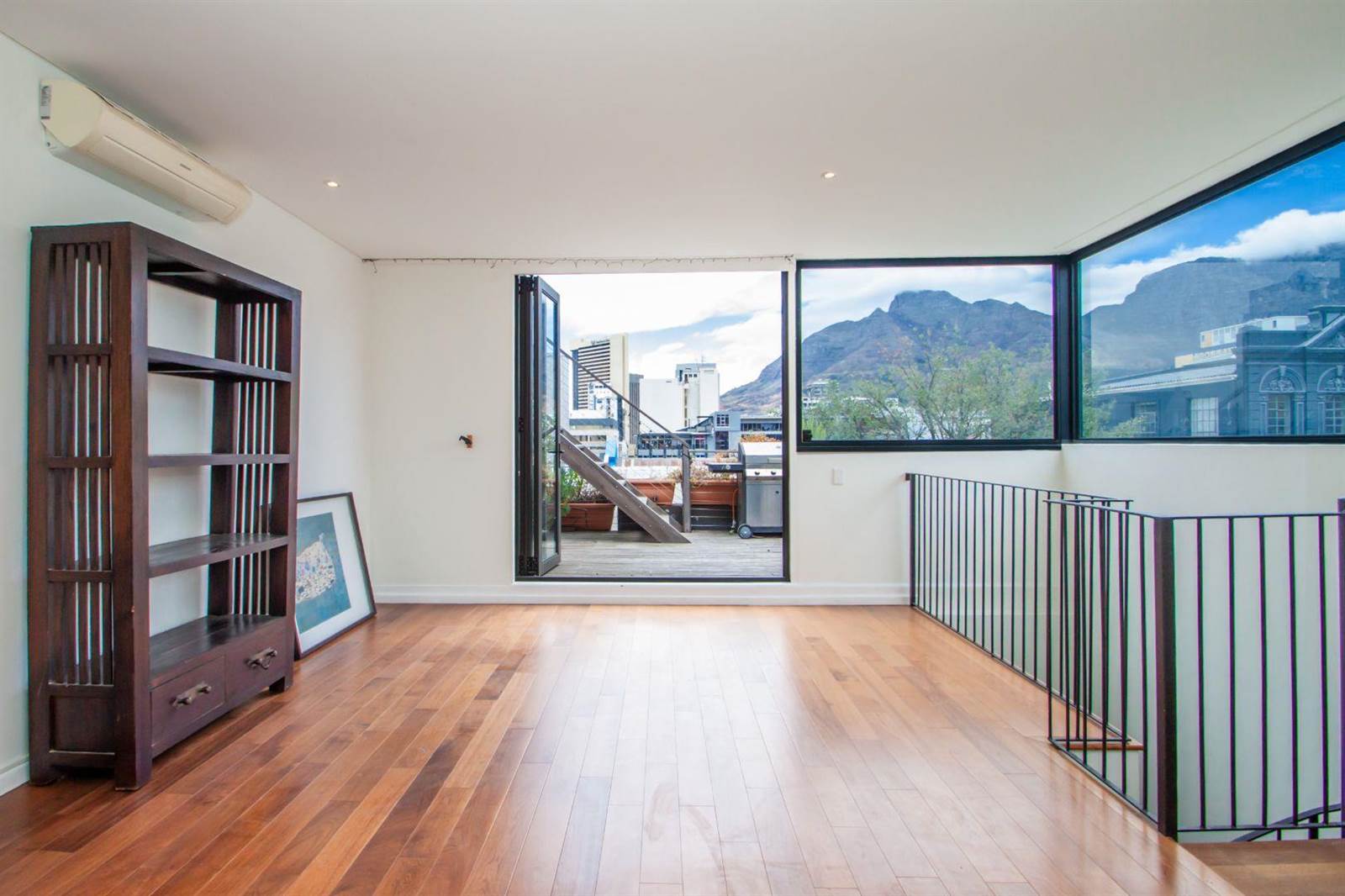 3 Bed House in Bo-Kaap photo number 6