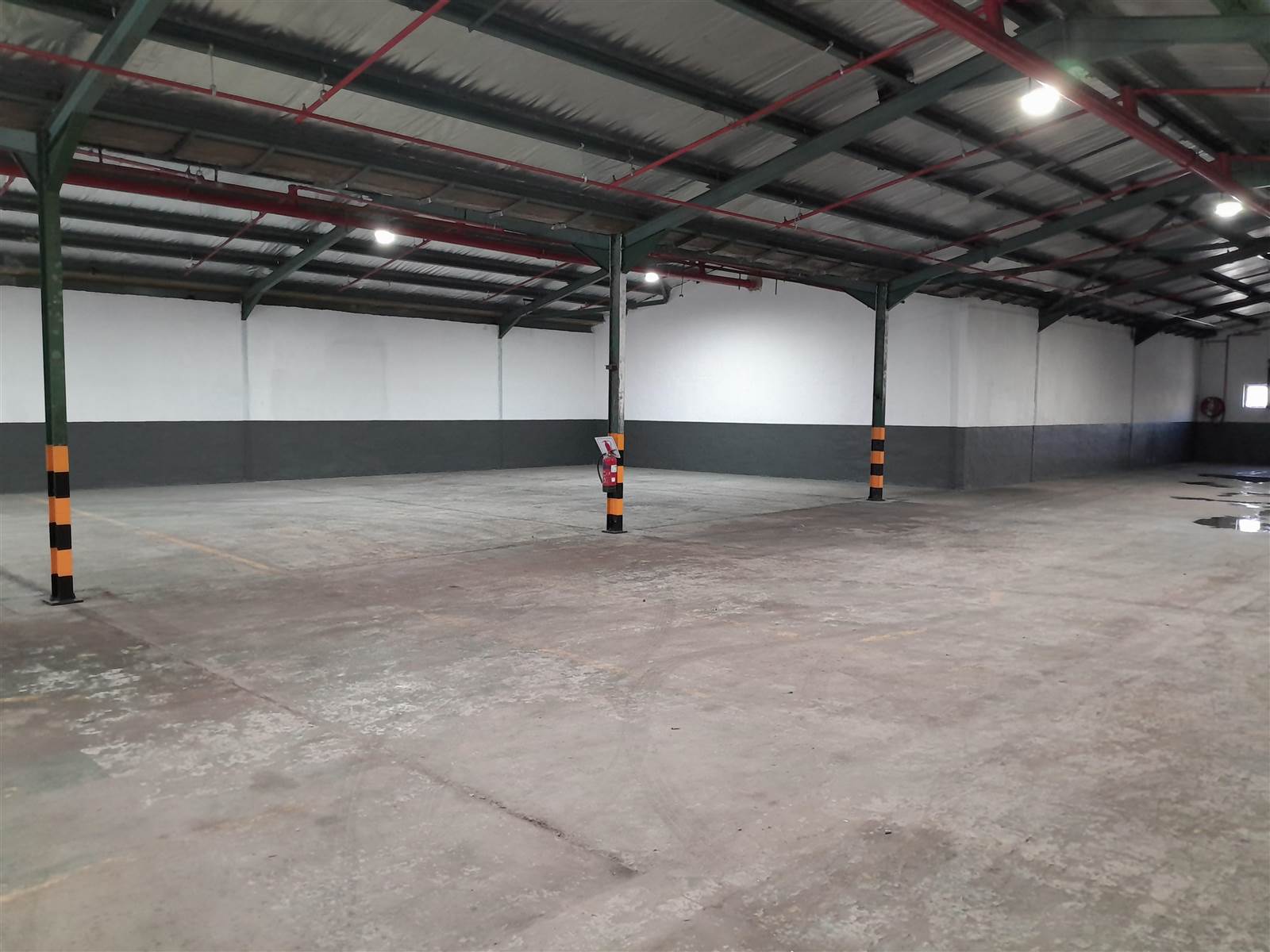 870  m² Industrial space in Tongaat Central photo number 2