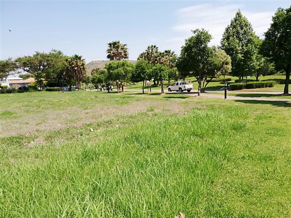 3013 m² Land available in The Islands Estate