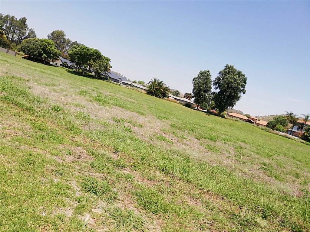 3013 m² Land available in The Islands Estate photo number 2