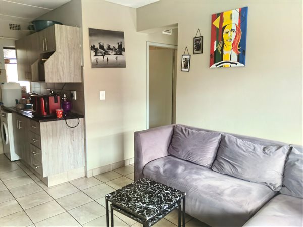 2 Bedroom Apartment 2 Bedroom Apartment