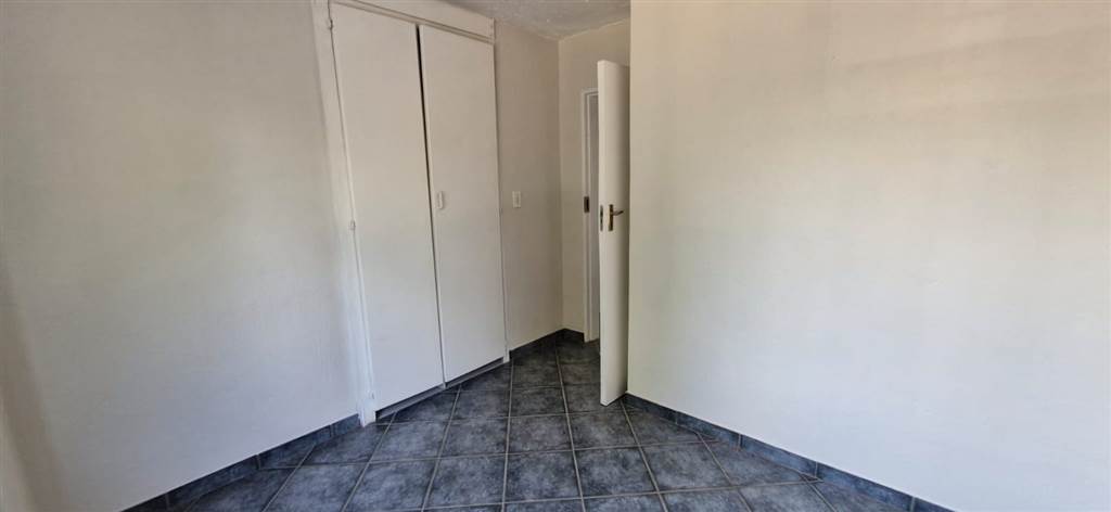 3 Bed Apartment in Moregloed photo number 12