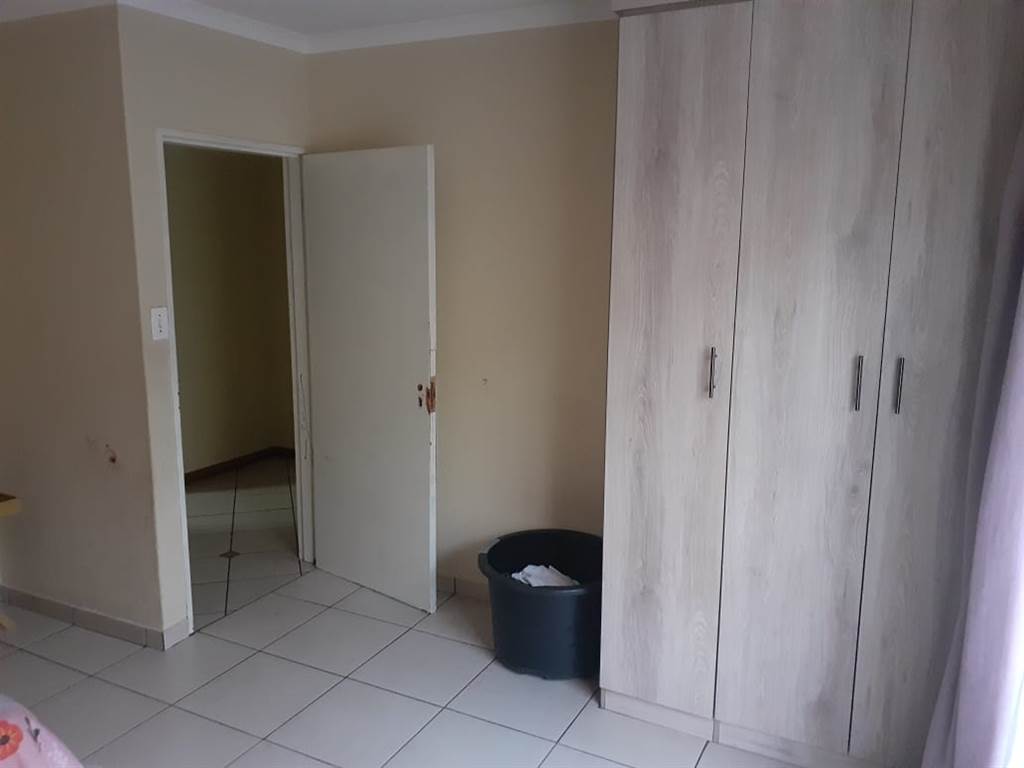 3 Bed House in Bo Dorp photo number 21