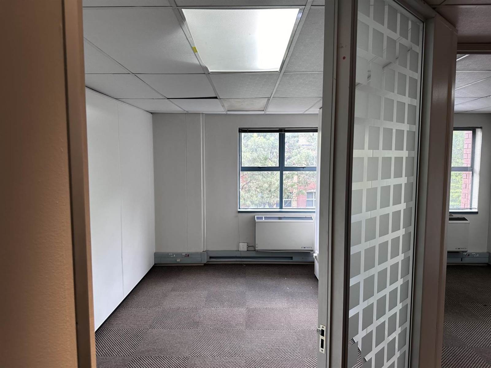 1500  m² Office Space in Menlyn photo number 14