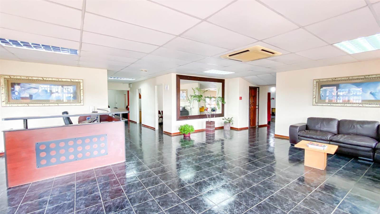300  m² Office Space in Brackenhurst photo number 10