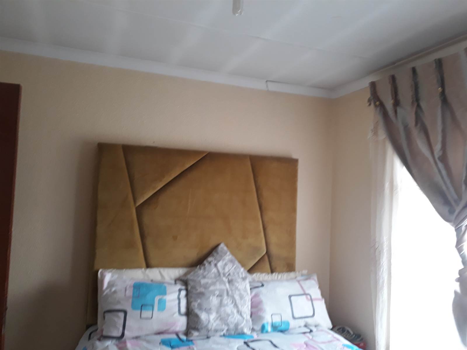 3 Bed House in Sebokeng Zone 11 photo number 11