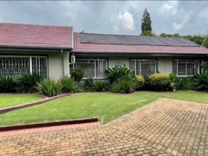 5 Bed House in Libradene