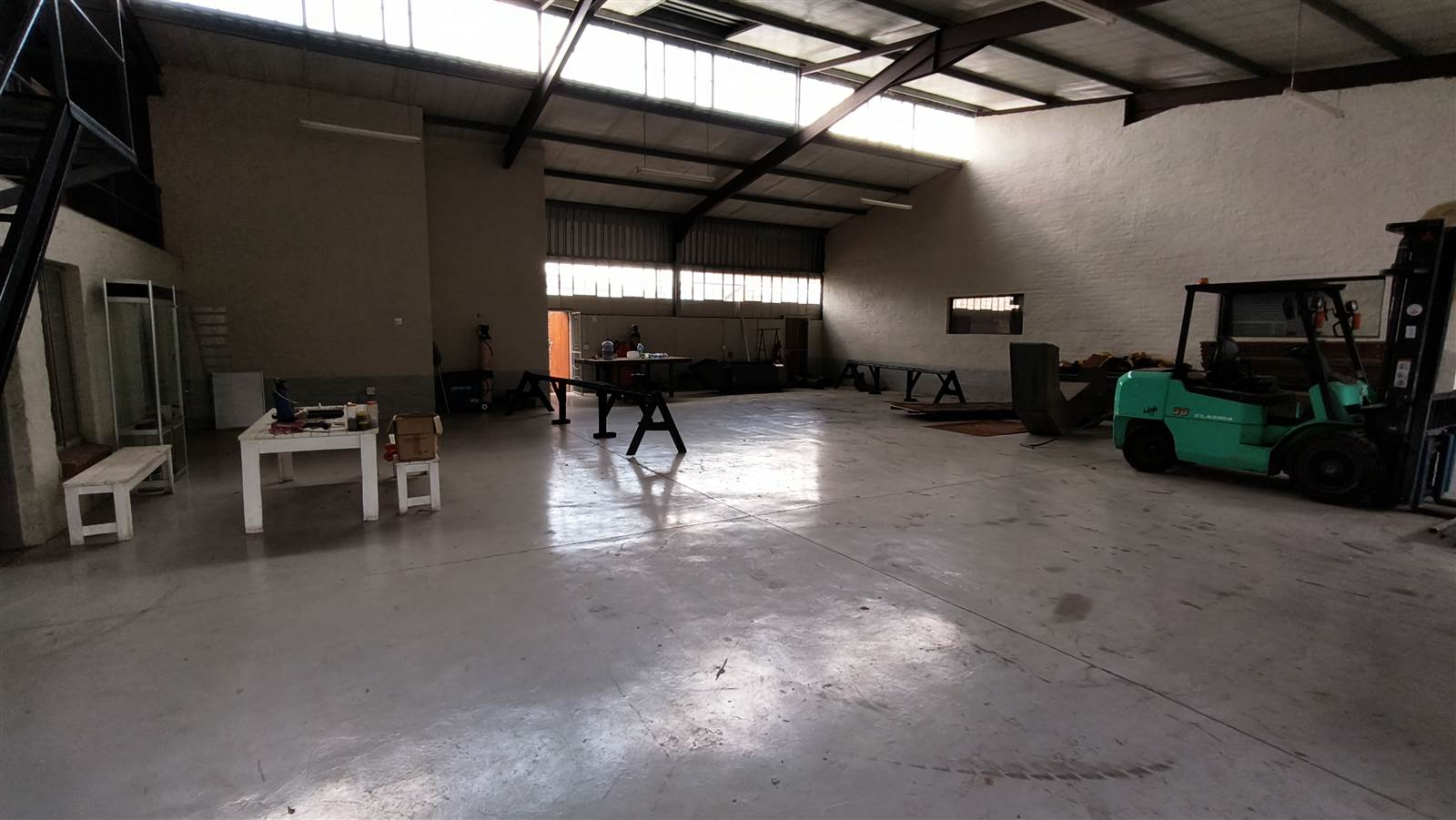 592  m² Industrial space in Silverton photo number 11