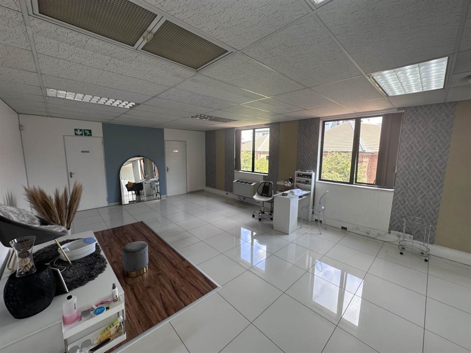 1503  m² Office Space in Menlyn photo number 12