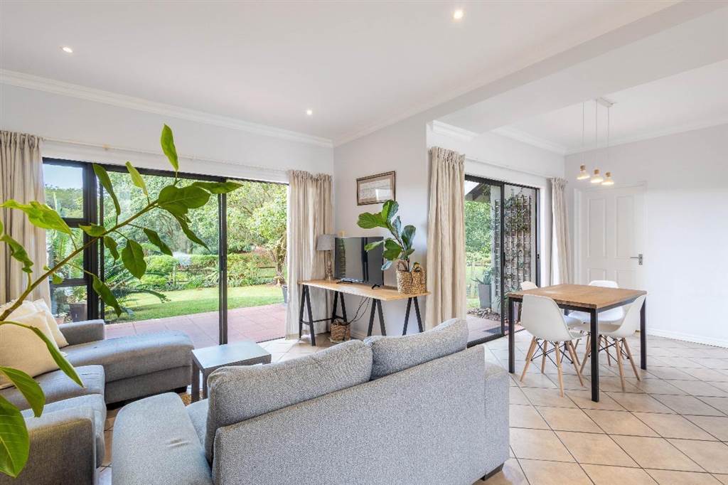 3 Bedroom Duplex 3 Bedroom Duplex
