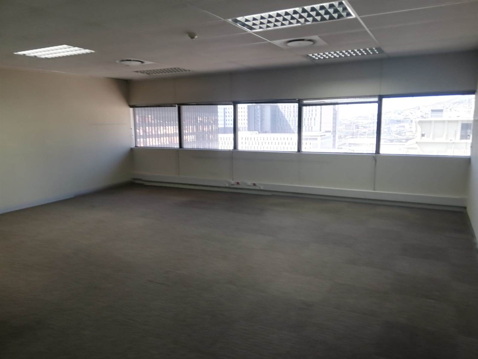 956  m² Office Space in Cape Town City Centre photo number 27