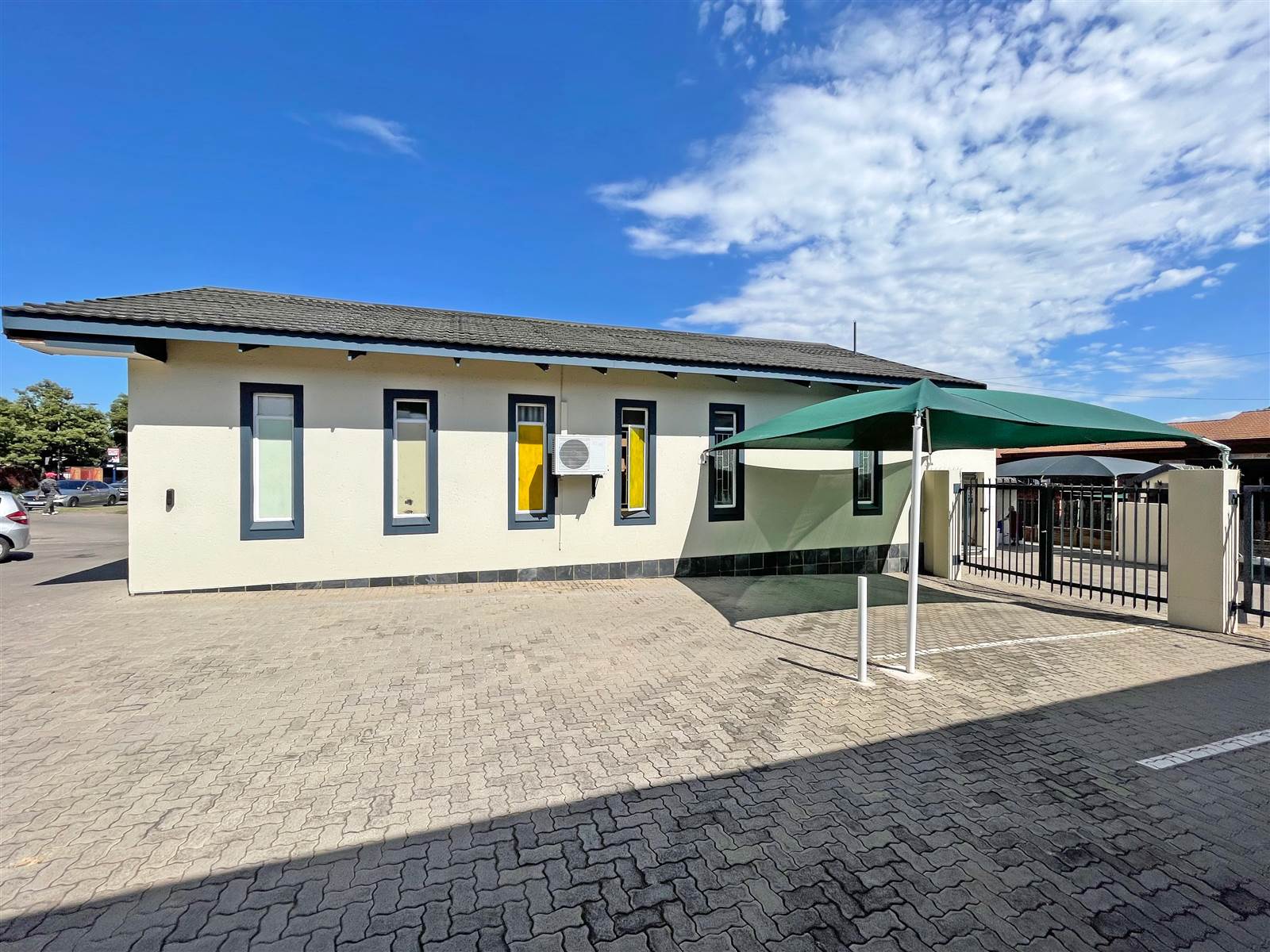 935  m² Commercial space in Bronkhorstspruit photo number 4