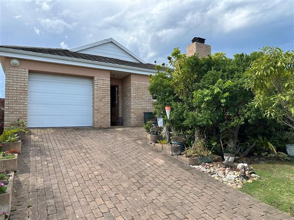 2 Bedroom House 2 Bedroom House