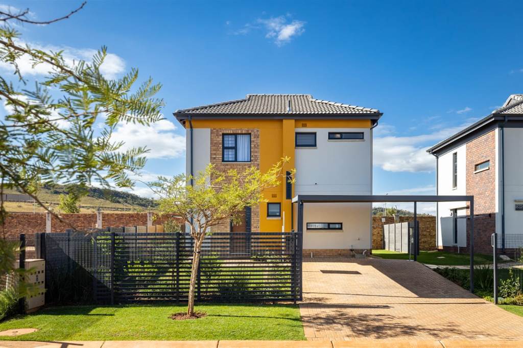 3 Bed House in Pretoria Central photo number 1