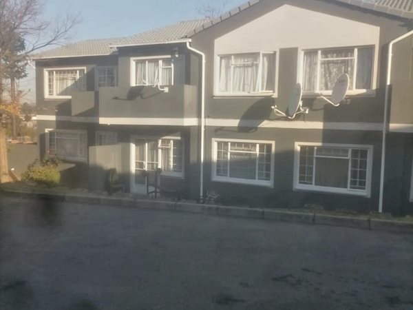 2 Bedroom Townhouse 2 Bedroom Townhouse