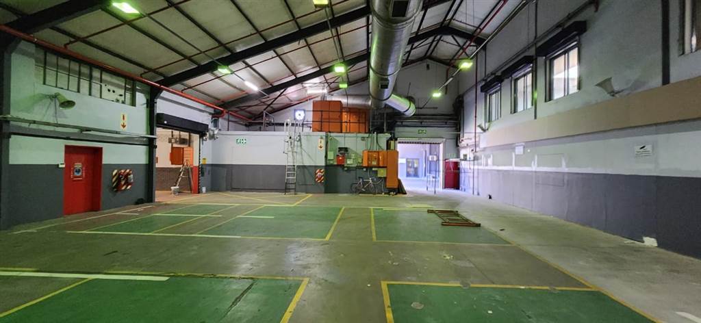 3588.6  m² Industrial space in Paarl photo number 4
