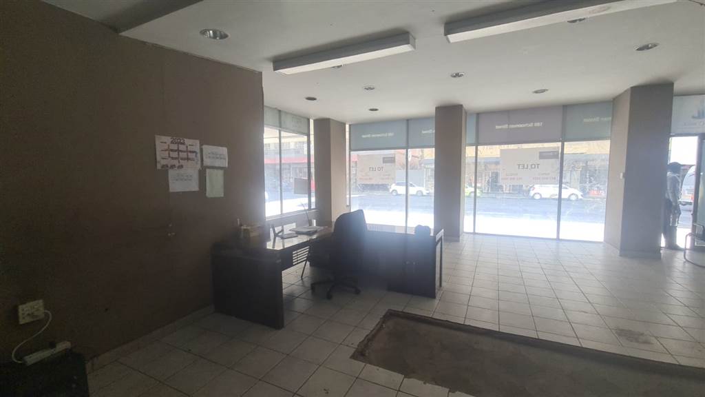 391  m² Commercial space in Pretoria Central photo number 4