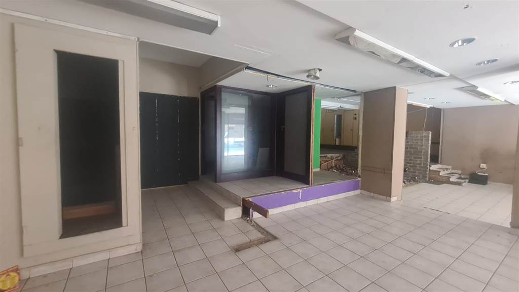 391  m² Commercial space in Pretoria Central photo number 6