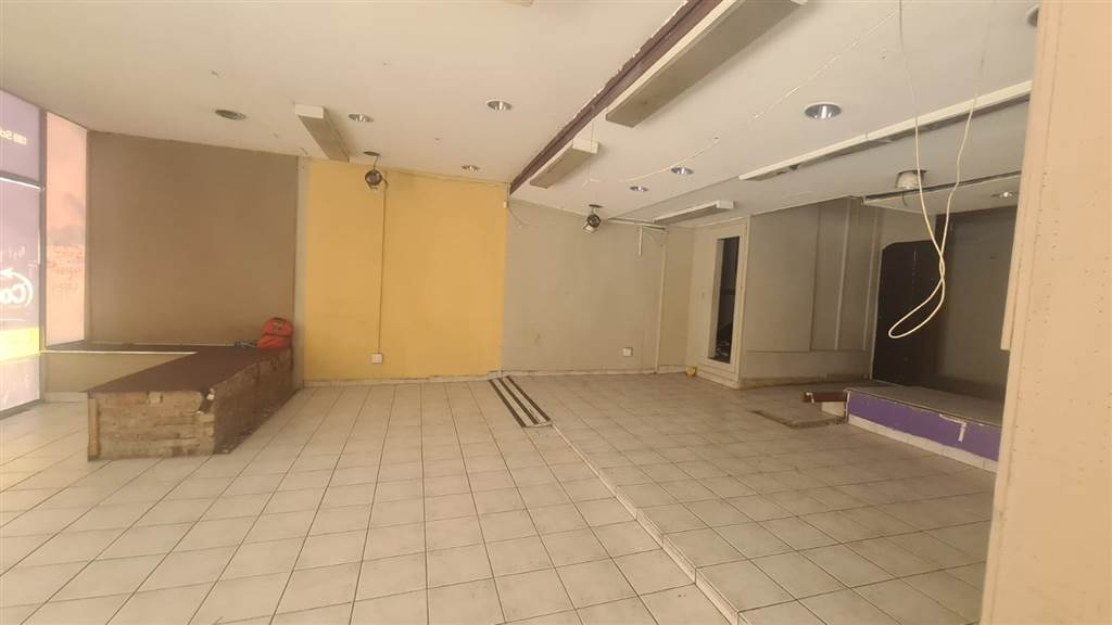391  m² Commercial space in Pretoria Central photo number 8