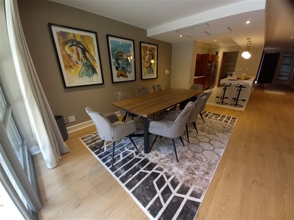 3 Bed Penthouse in Hyde Park