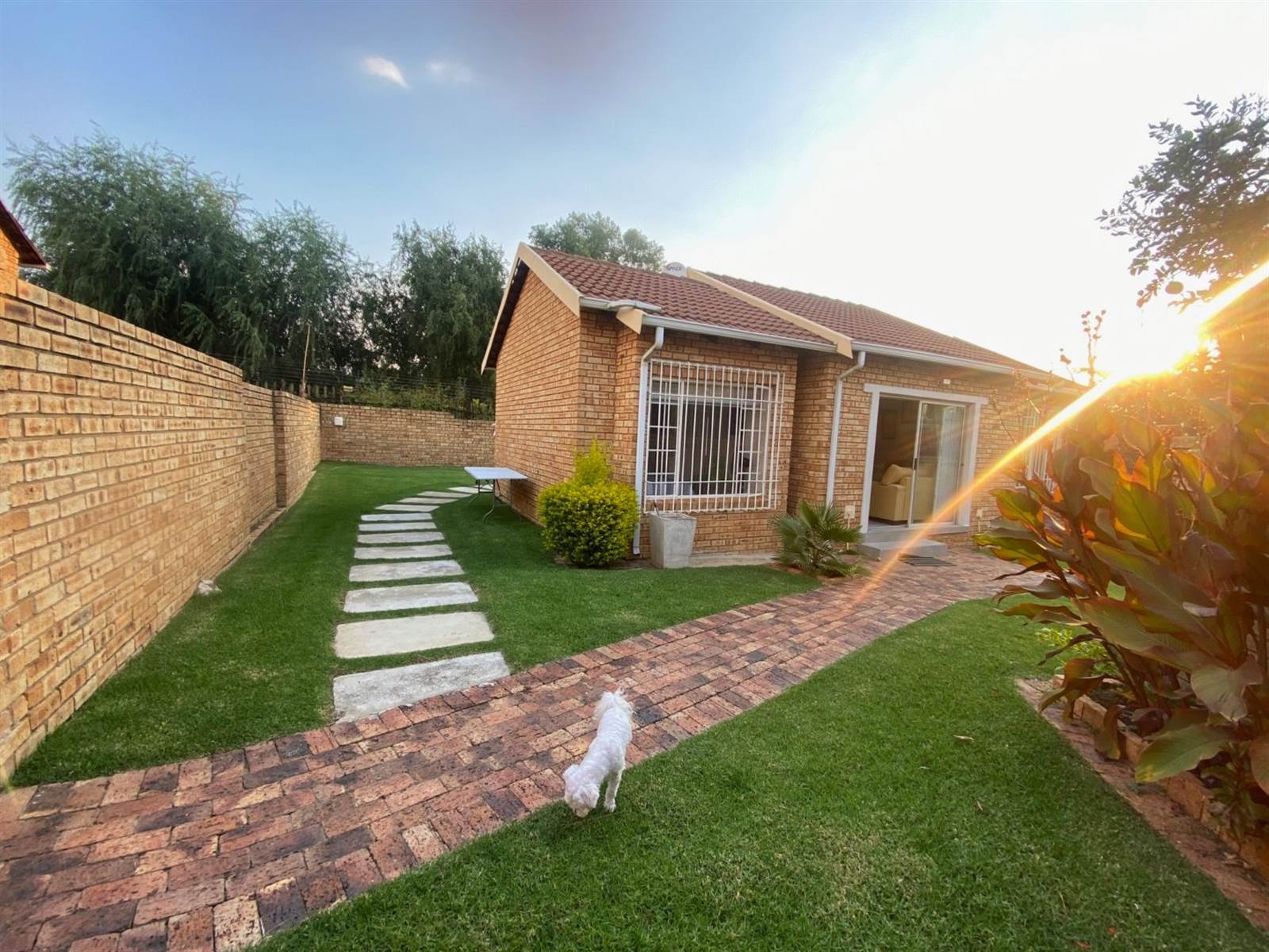 3 Bed House in Roodepoort Central photo number 5