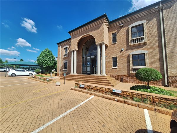 75  m² Office Space in Highveld Techno Park