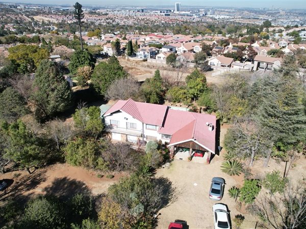 2.5 ha Smallholding 2.5 ha Smallholding
