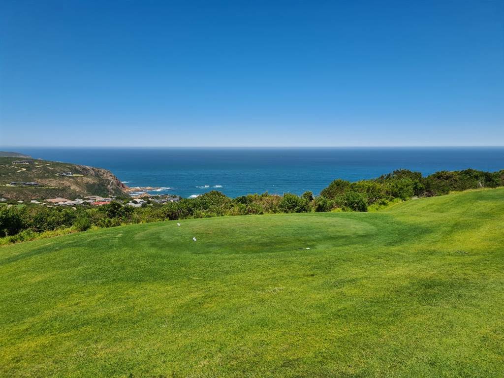 1106 m² Land available in Pezula Golf Estate photo number 5