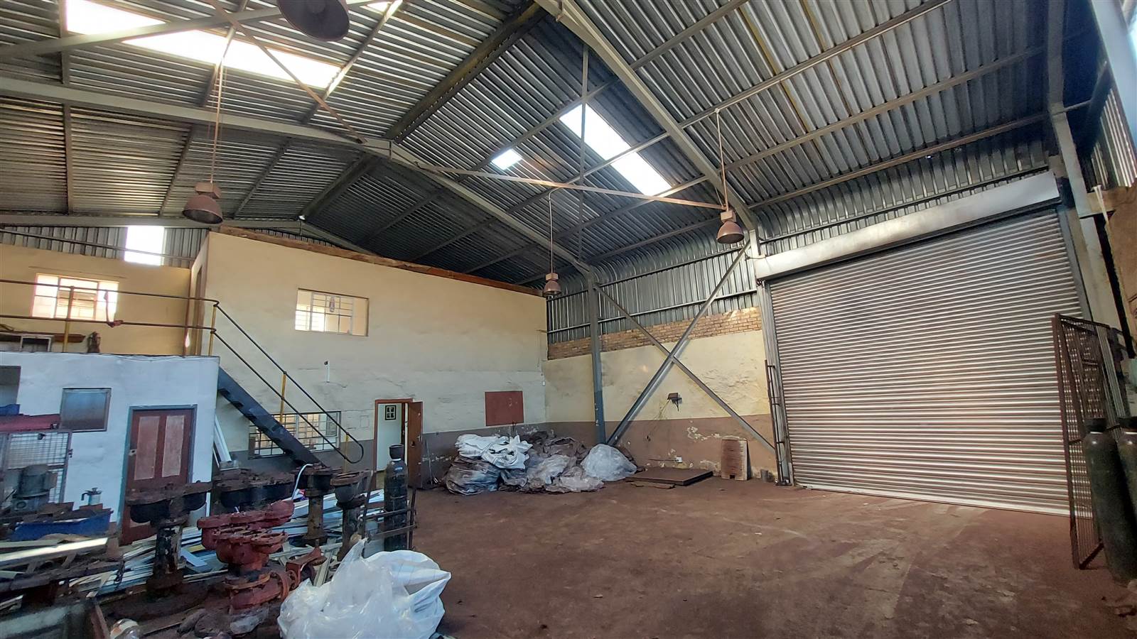 450  m² Industrial space in Sidwell photo number 8