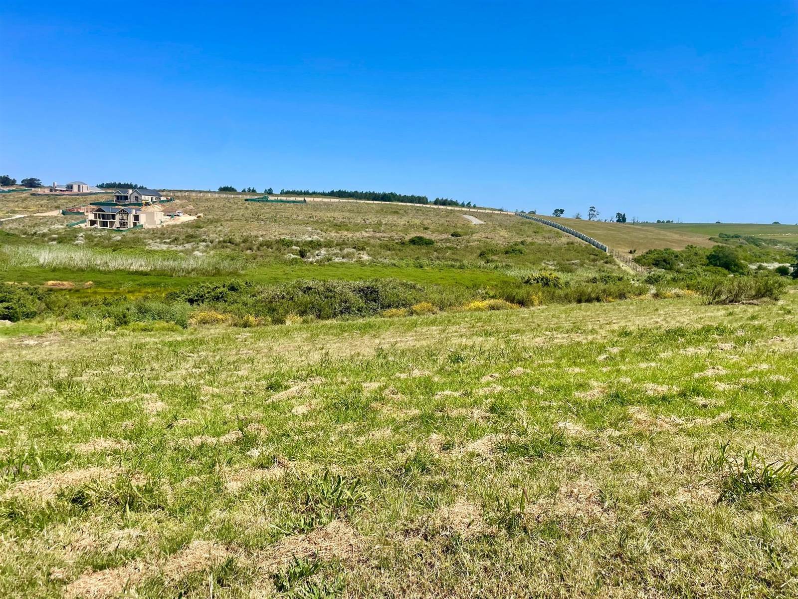 901 m² Land available in Kingswood Golf Estate photo number 3