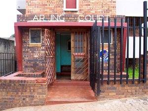 2 Bed Apartment in Jeppestown