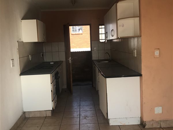 2 Bed Apartment