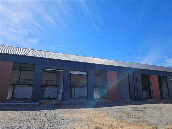 327.3  m² Industrial space