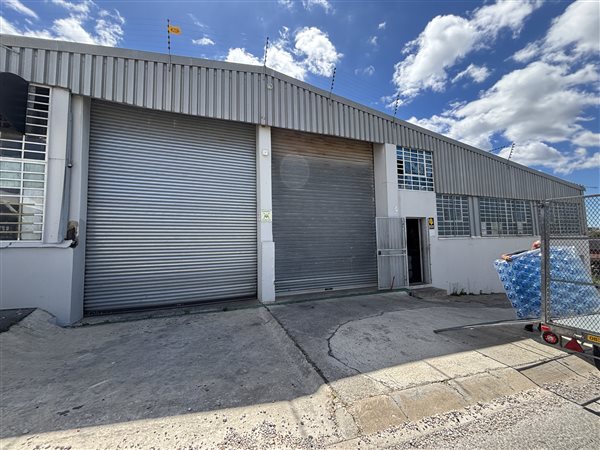 485  m² Industrial space