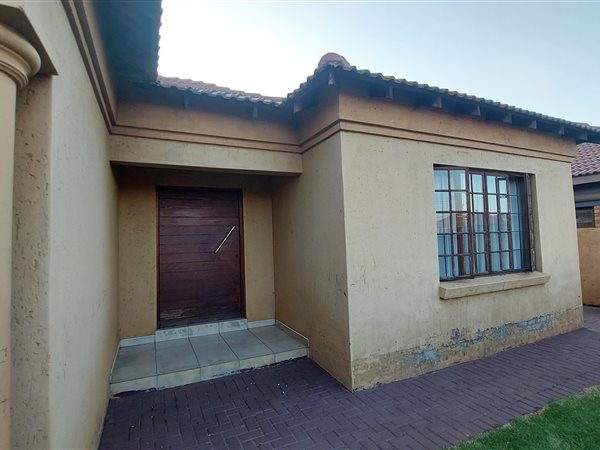 3 Bed House in Mineralia