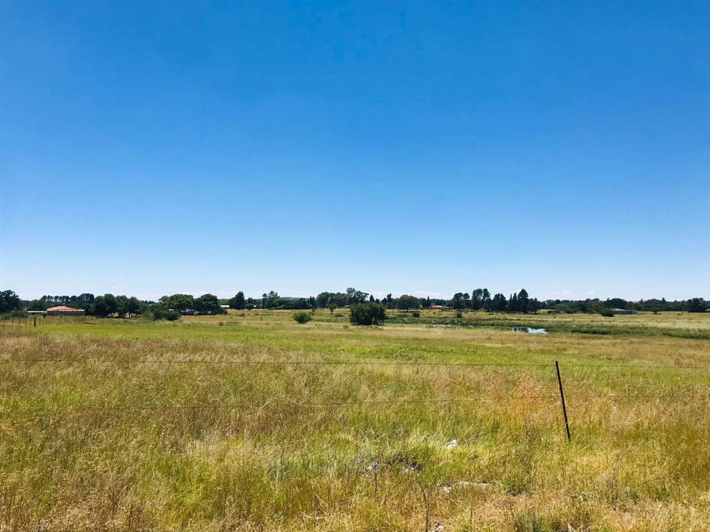 4.7 ha Land available in Bloemfontein photo number 5