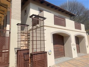 5 Bed House in Waterkloof Park