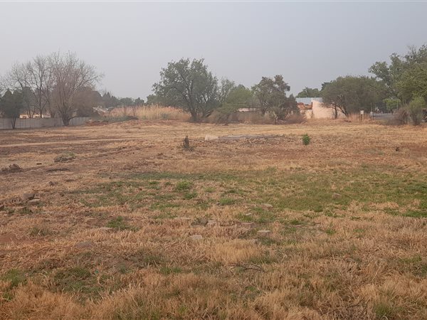 6 424 m² Land