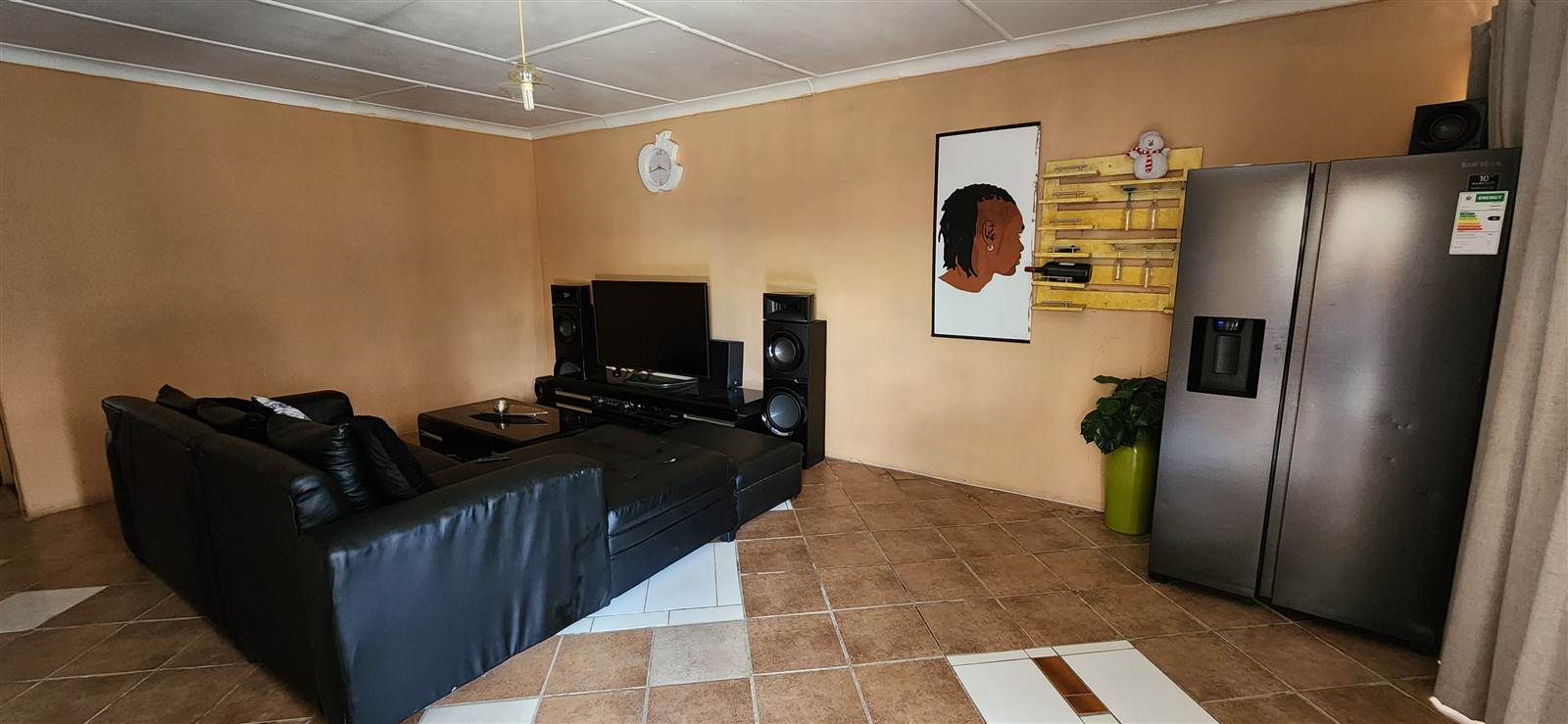 2 Bed Apartment in Benoni Central photo number 3
