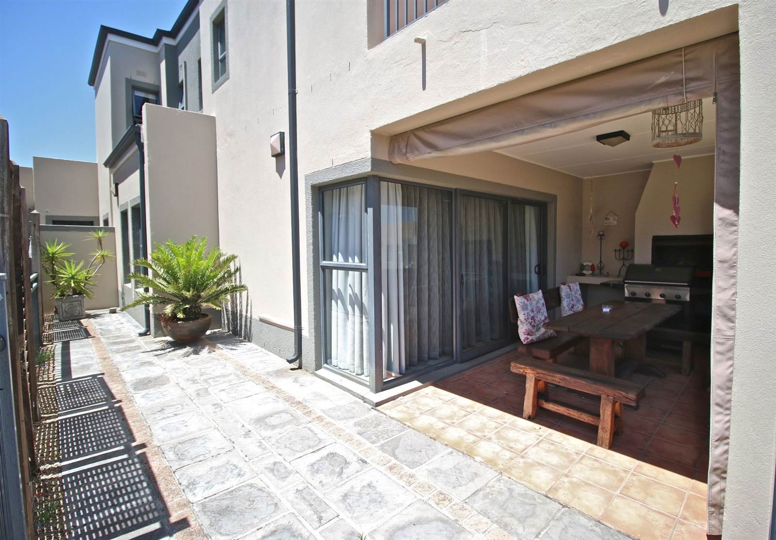 3 Bed House in Plattekloof photo number 25