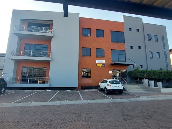 500  m² Commercial space