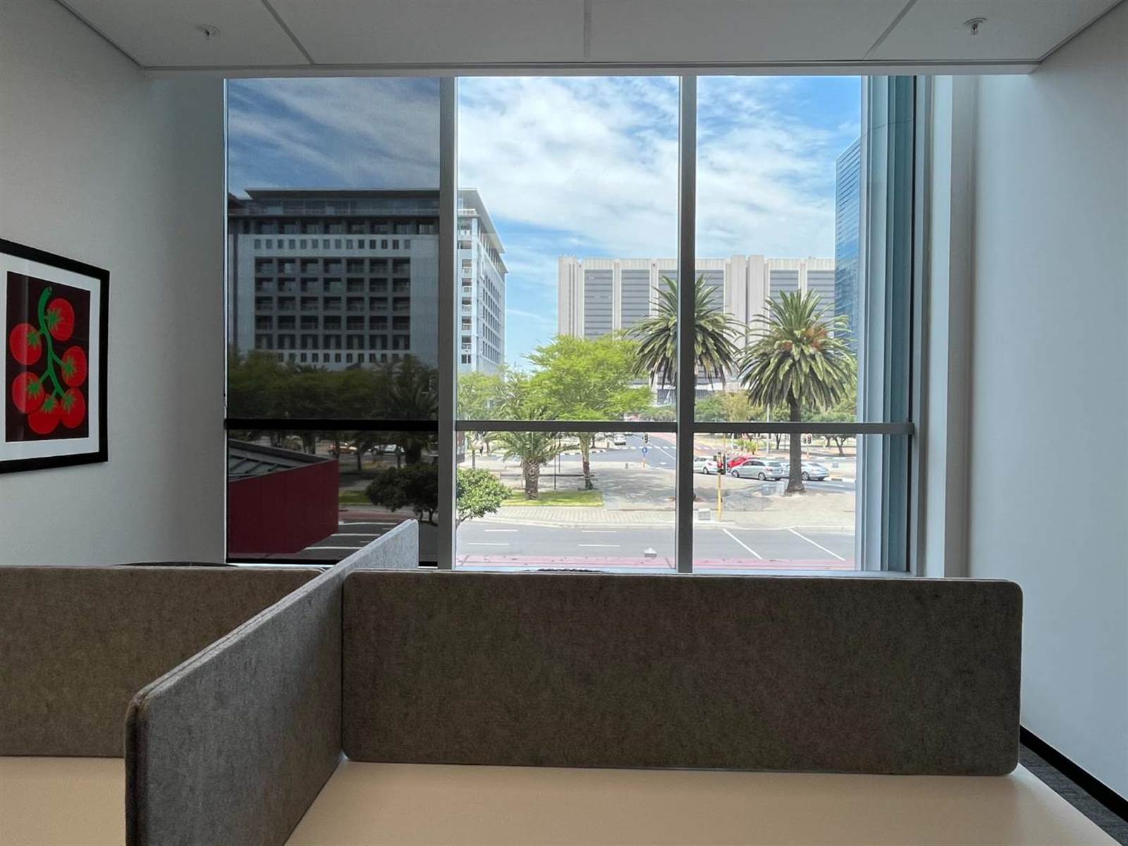 1043  m² Office Space in Cape Town City Centre photo number 10