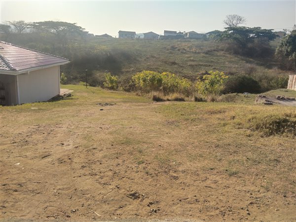 360 m² Land