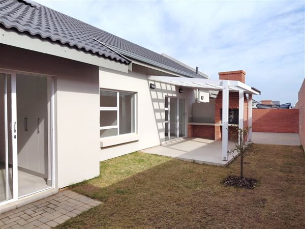 3 Bedroom House 3 Bedroom House