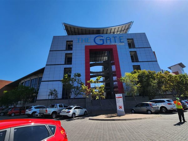 174  m² Commercial space