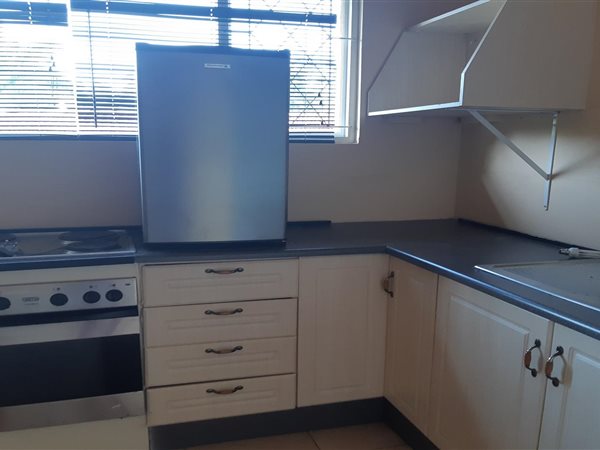 1 Bed House in Dawncliffe