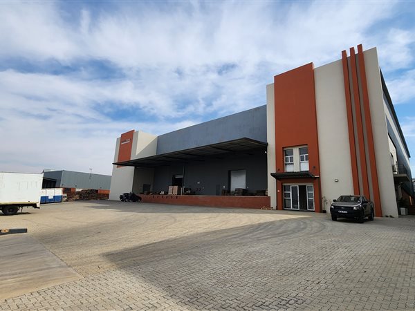 3234  m² Industrial space