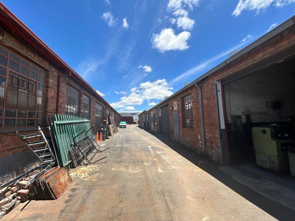 7556  m² Industrial space in Elandsfontein AH photo number 13