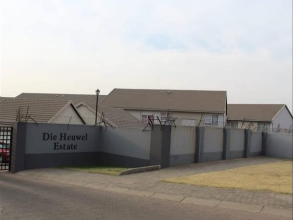 3 Bedroom House 3 Bedroom House